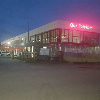 Специализированная стальная конструкция выставочный зал влагостойкие здания металлических складов
